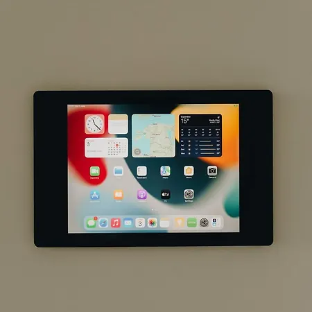 Dream - Stylish With French Balcony